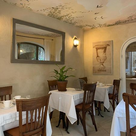 Un Patio En Luberon Bed & Breakfast Ansouis Luaran gambar