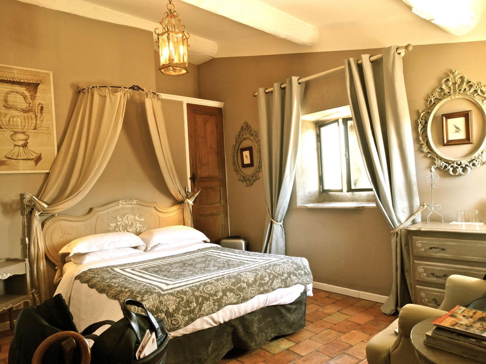 Un Patio En Luberon Bed & Breakfast Ansouis Luaran gambar